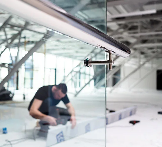 Princeton, FL highly skilled glass repair technicians